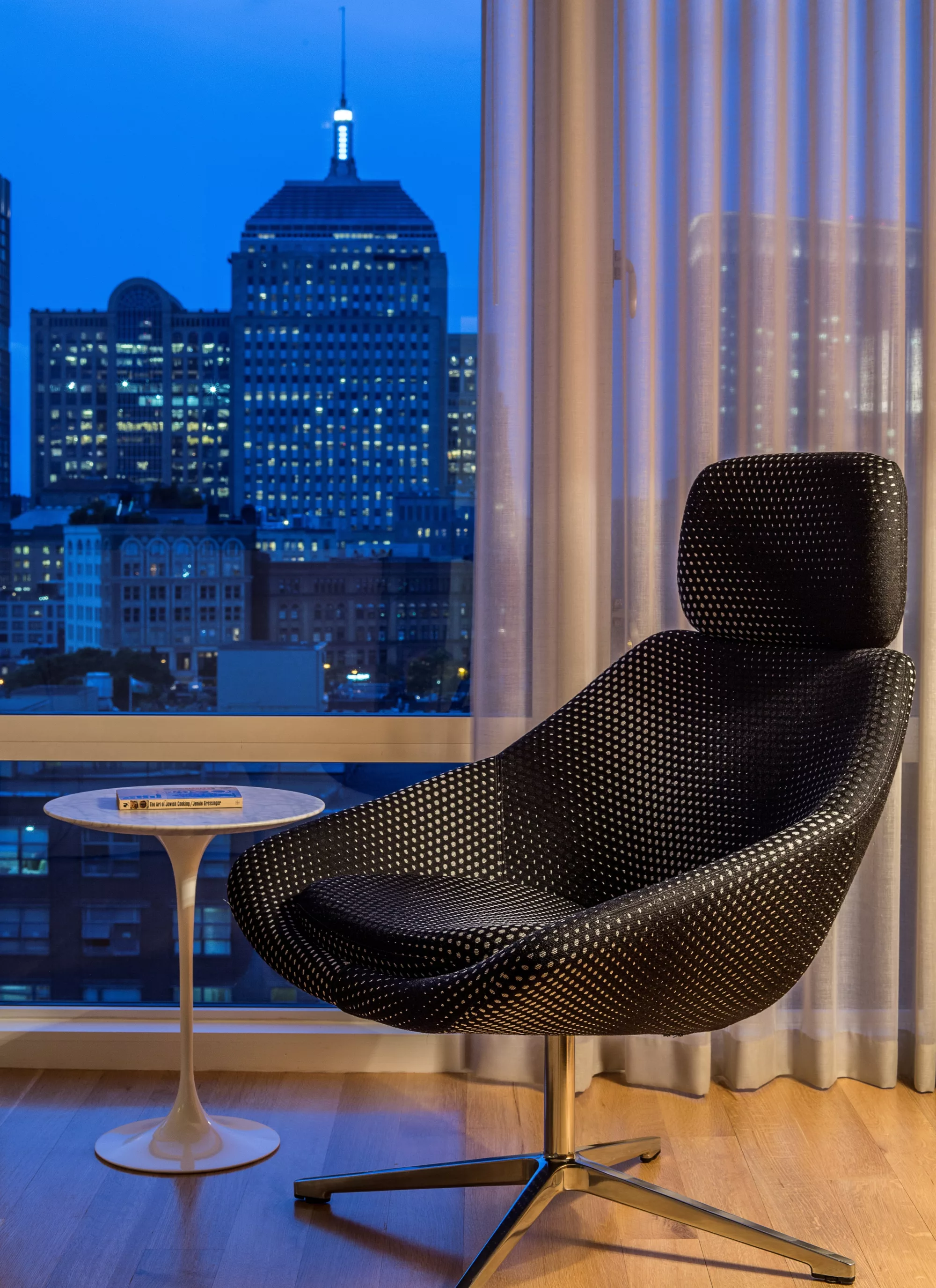 Hacin 505 Tremont Michael Stavaridis 6393