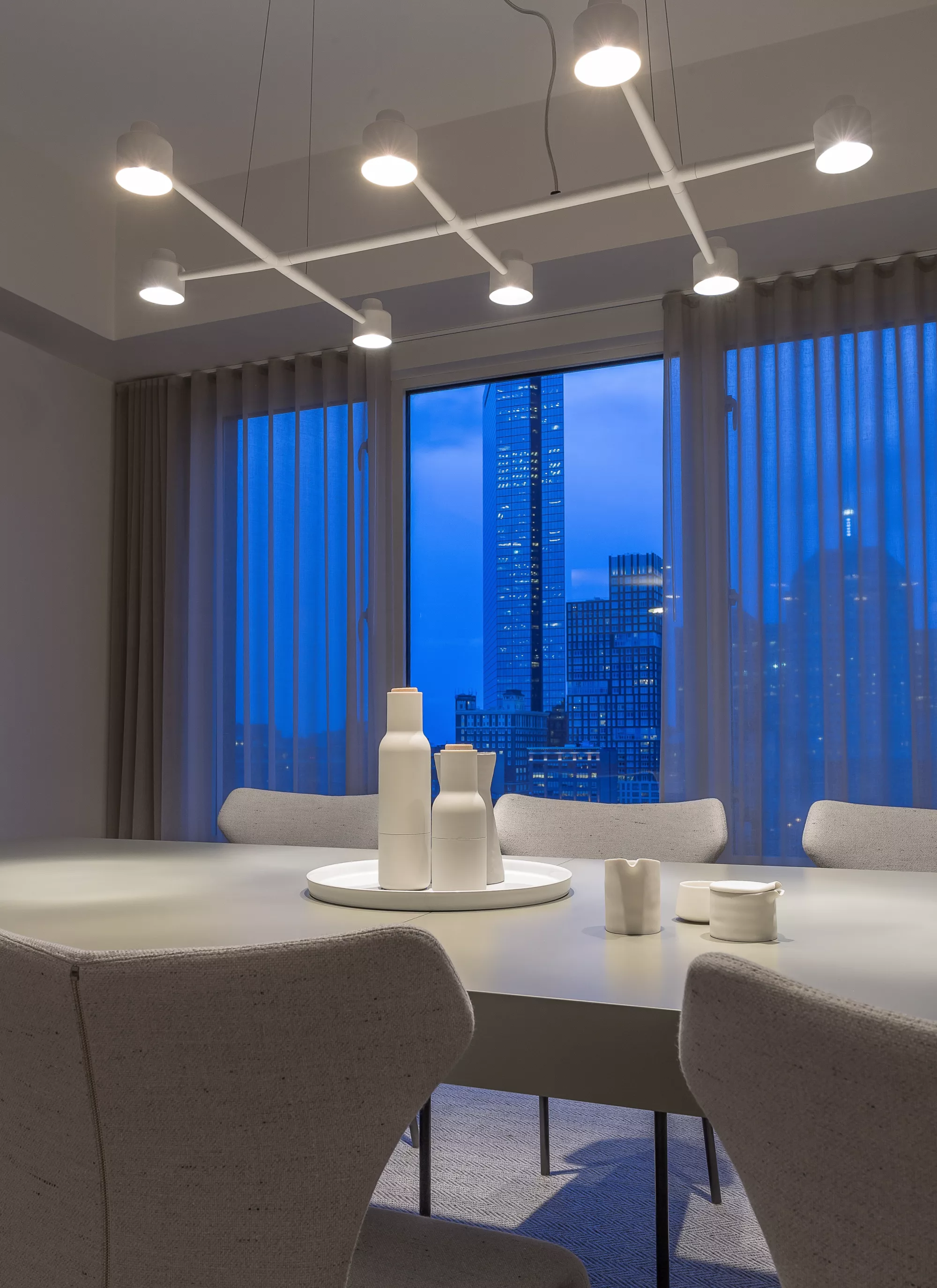 Hacin 505 Tremont Michael Stavaridis 6384