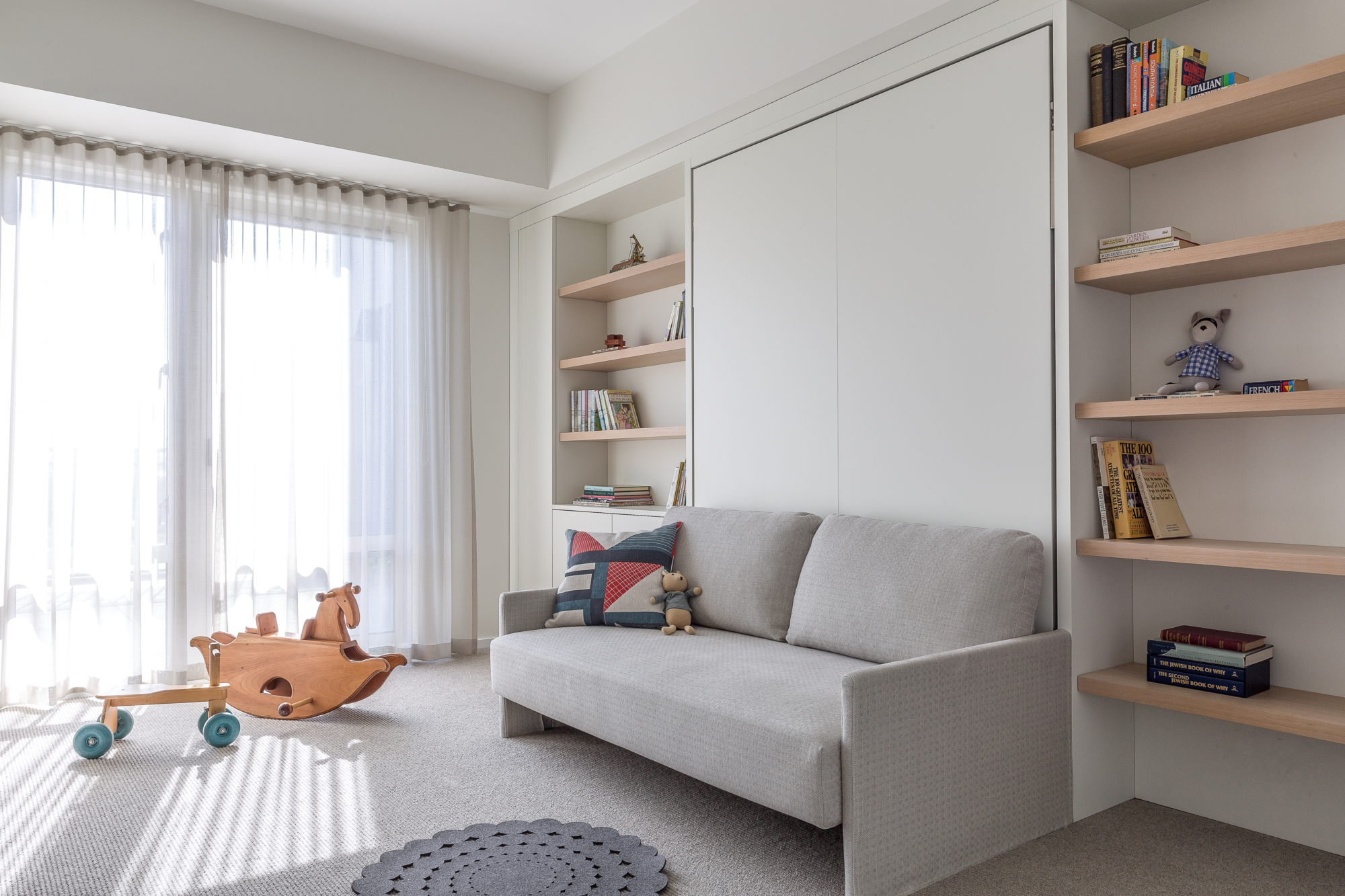 Hacin 505 Tremont Michael Stavaridis 6382